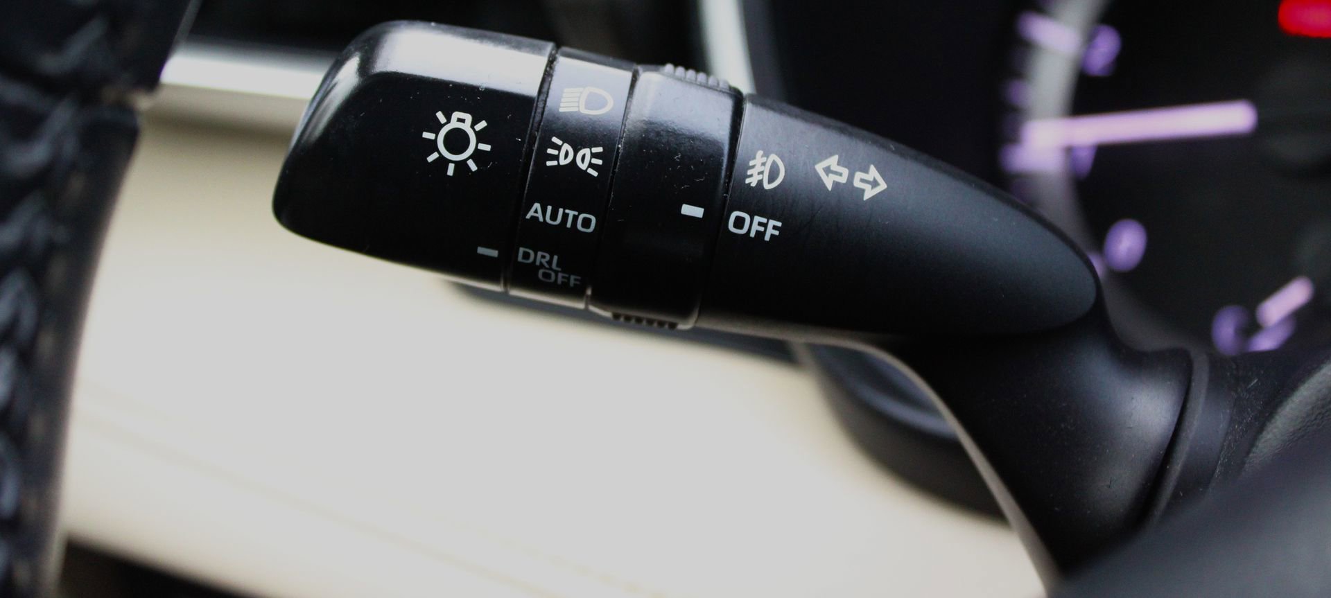 Used 2023 Toyota Highlander L image 24