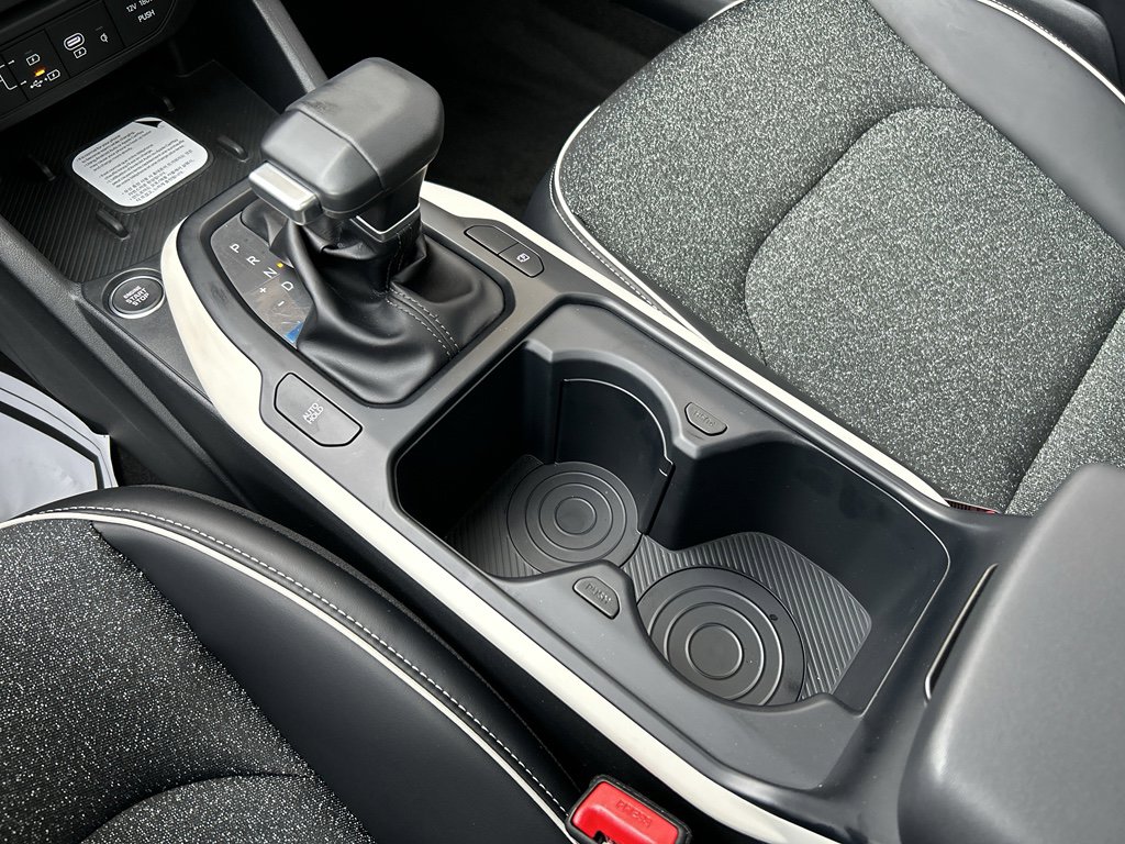 New 2025 Kia K4 GT-Line image 24