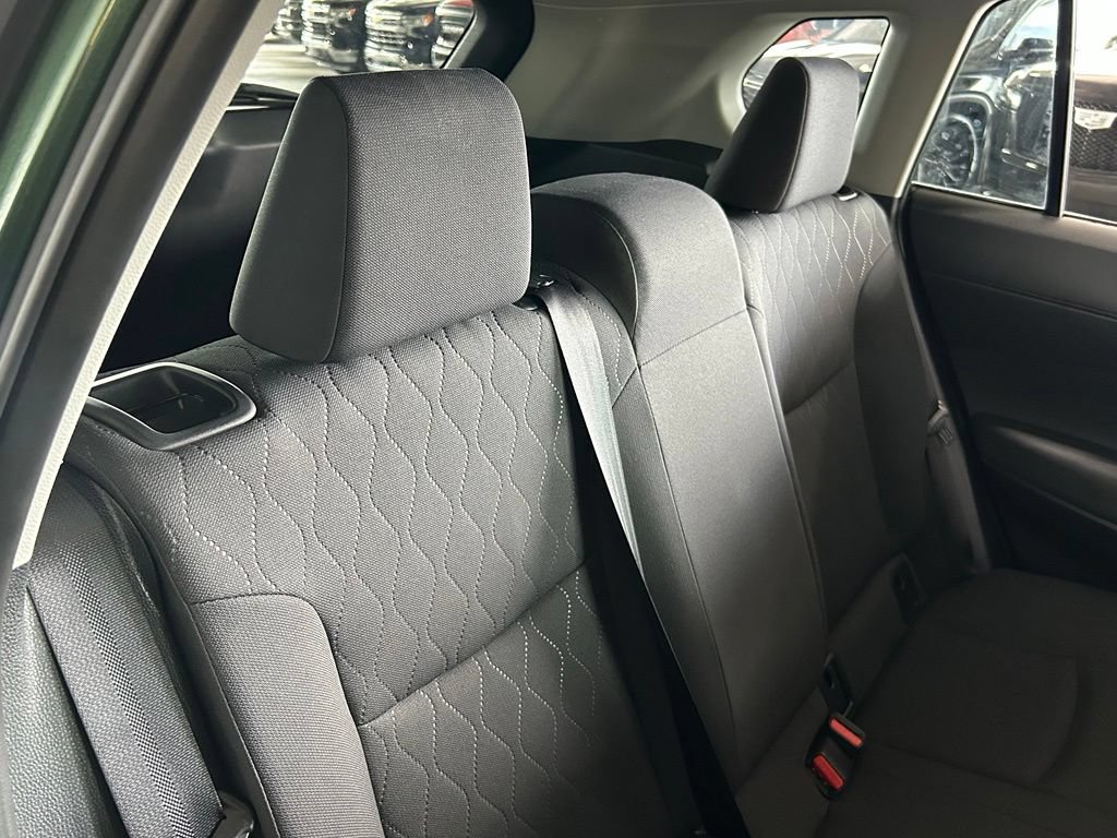 Used 2023 Toyota Corolla Cross LE w/ Moonroof Package FWD image 39