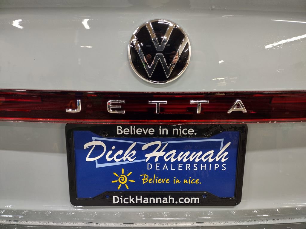 New 2026 Volkswagen Jetta SE FWD image 14