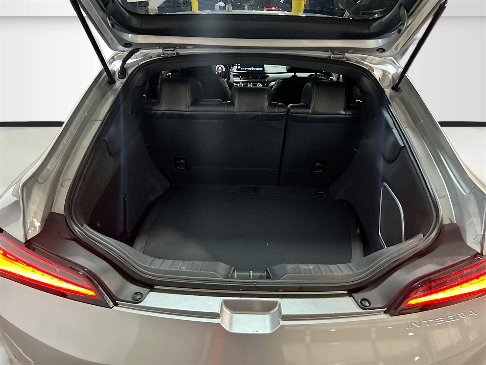 Used 2024 Acura Integra A-Spec image 25