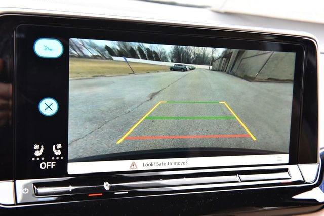 New 2026 Volkswagen Atlas Cross Sport SE image 12