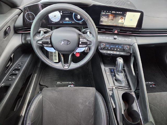 Used 2025 Hyundai Elantra N FWD image 31