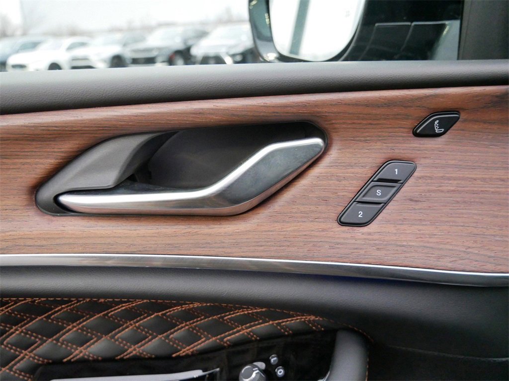 Used 2024 Jeep Grand Cherokee Summit w/ Adv Protech Group IV image 25