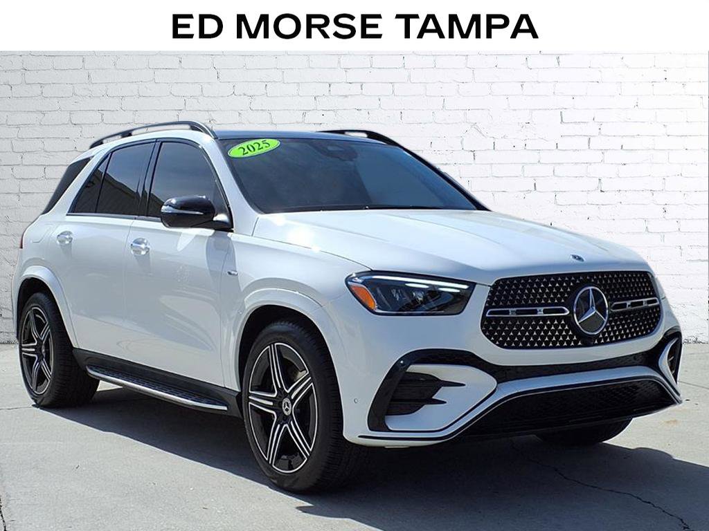 Used 2025 Mercedes-Benz GLE 450e 4MATIC image 5