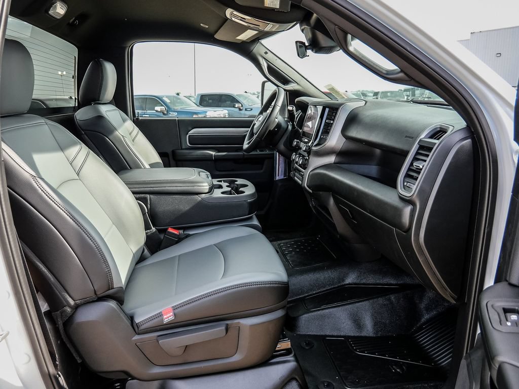 New 2026 RAM 4500 Tradesman AWD/4WD image 27