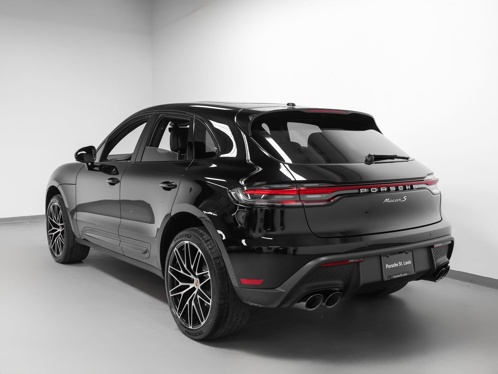 New 2026 Porsche Macan S AWD/4WD image 3