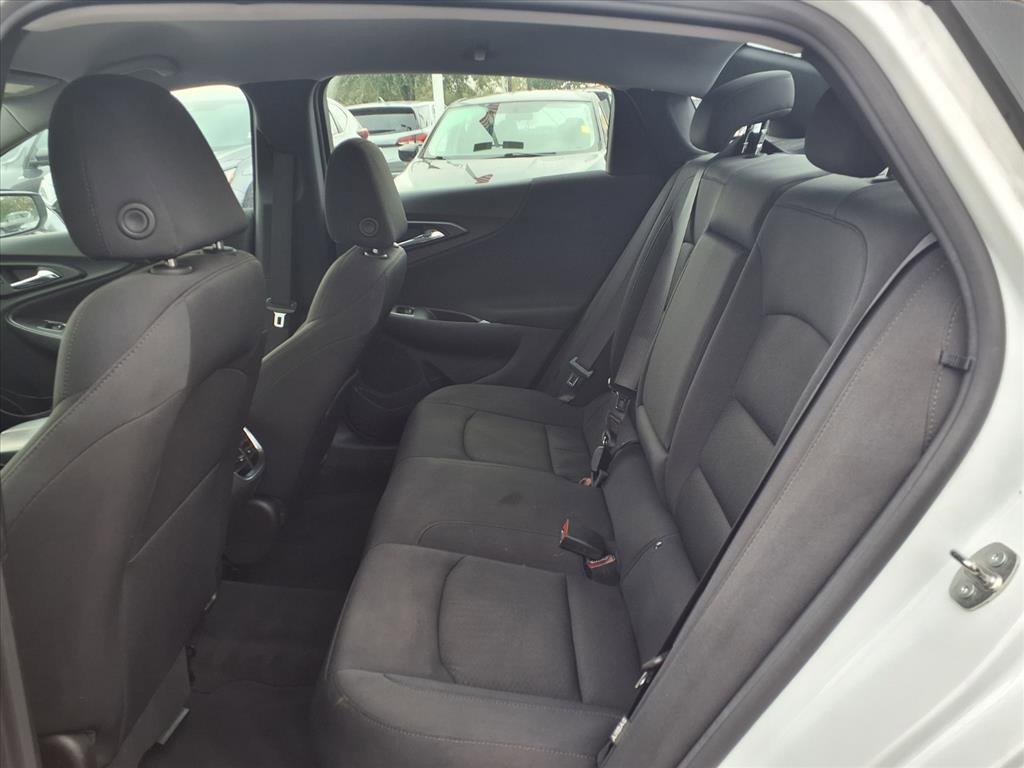 Used 2023 Chevrolet Malibu LT image 17
