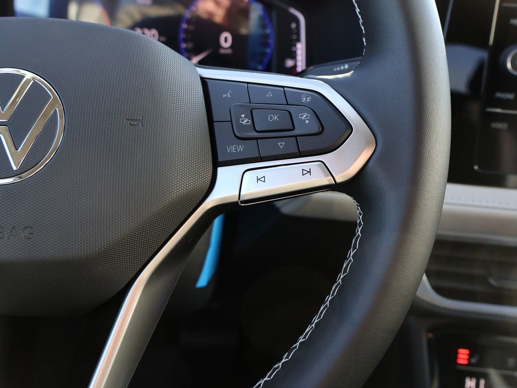 New 2026 Volkswagen Taos SEL image 37