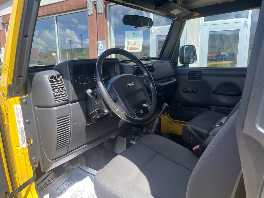 Used 2006 Jeep Wrangler Sport w/ 30" Tire & Wheel Group AWD/4WD image 15