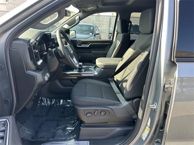 New 2026 GMC Sierra 1500 Elevation w/ LPO, Elevation Black Package image 21