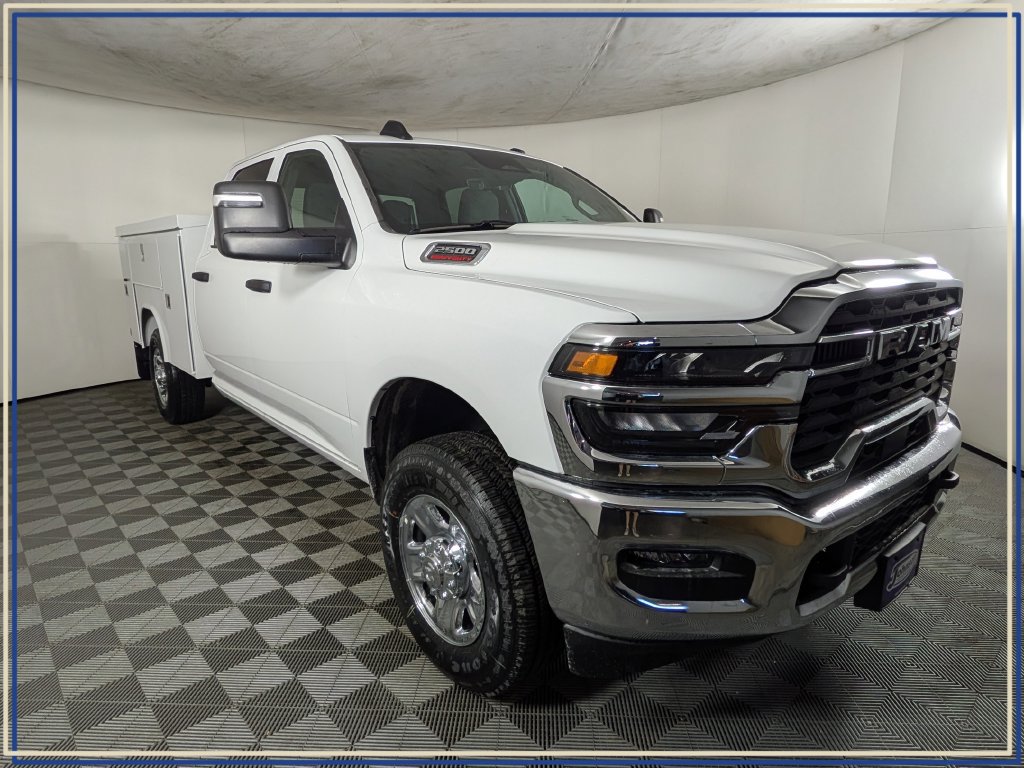 New 2026 RAM 2500 Tradesman w/ Chrome Appearance Group AWD/4WD image 5
