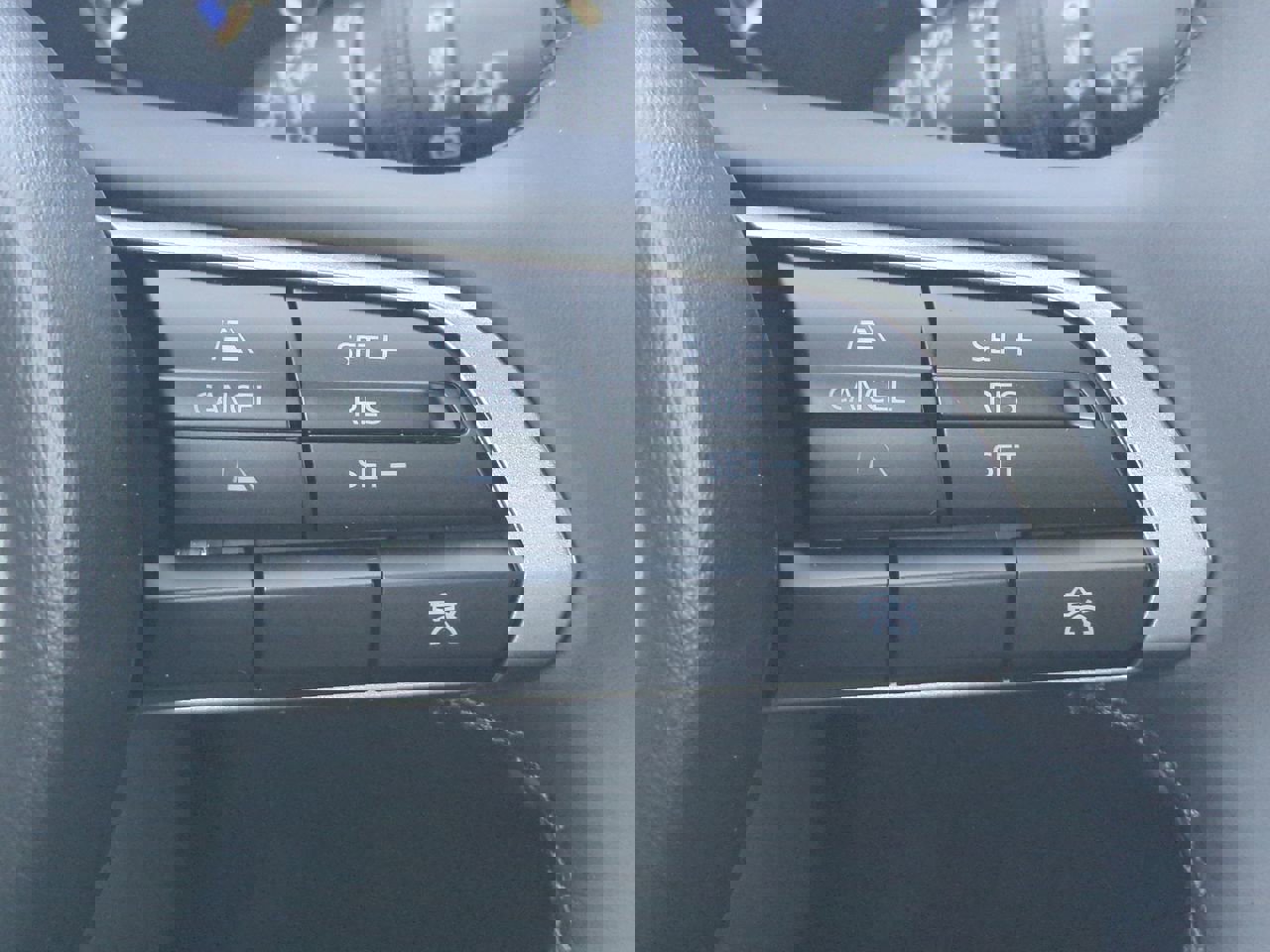 New 2026 MAZDA CX-30 AWD 2.5 S w/ Select Sport Pkg image 24