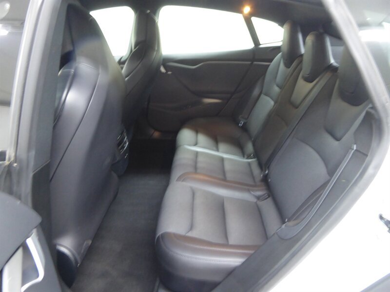 Used 2018 Tesla Model S 75D AWD/4WD image 27