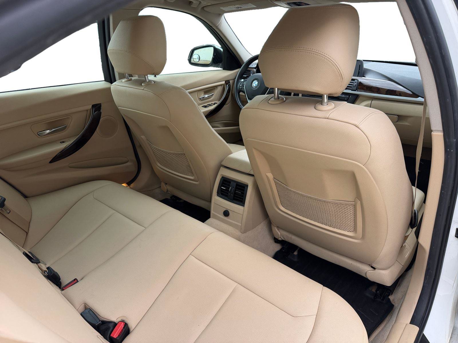 Used 2015 BMW 328i xDrive Sedan AWD/4WD image 22
