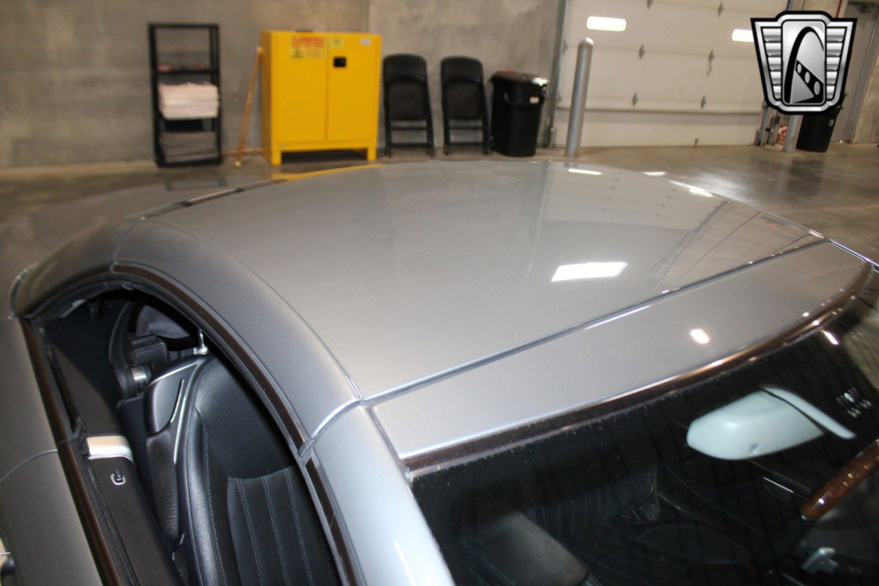 Used 2011 Mercedes-Benz SL 550 image 17