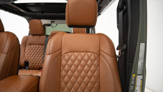 Used 2022 Jeep Wrangler Unlimited Sahara image 23
