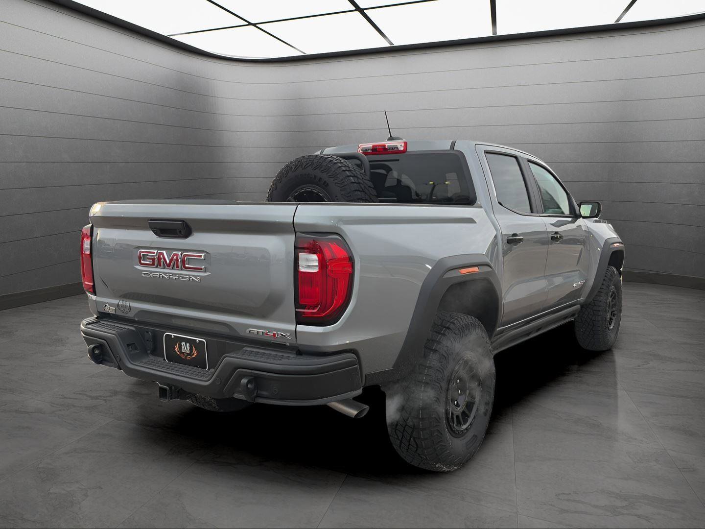 New 2025 GMC Canyon AT4 w/ AT4X AEV Edition image 6