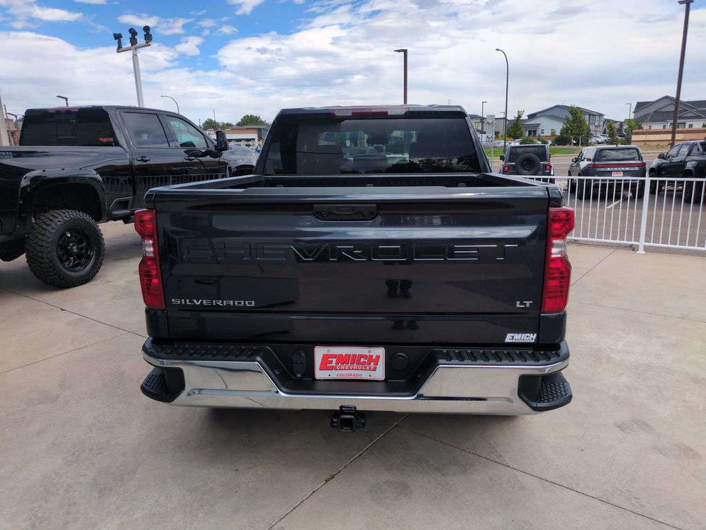 Used 2024 Chevrolet Silverado 1500 LT AWD/4WD image 4