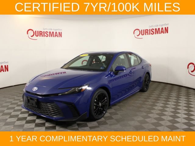 Used 2025 Toyota Camry SE FWD image 2