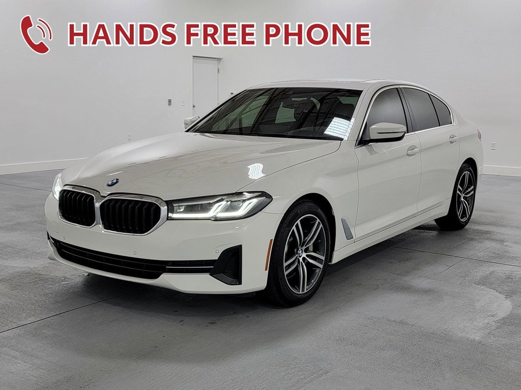 Used 2022 BMW 530i xDrive w/ Convenience Package AWD/4WD image 4