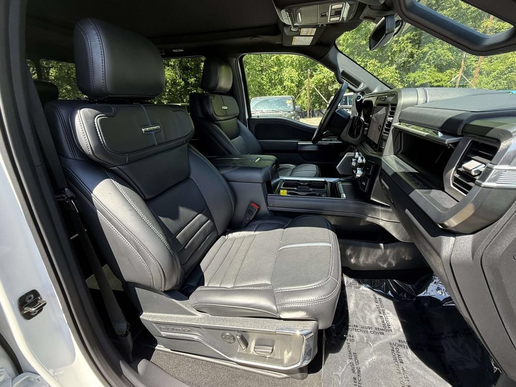 Used 2025 Ford F250 Platinum AWD/4WD image 9