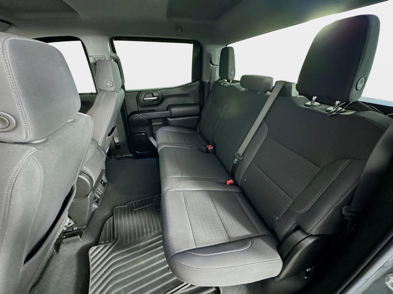 Used 2025 Chevrolet Silverado 1500 Custom w/ Turbomax Blackout Package image 21