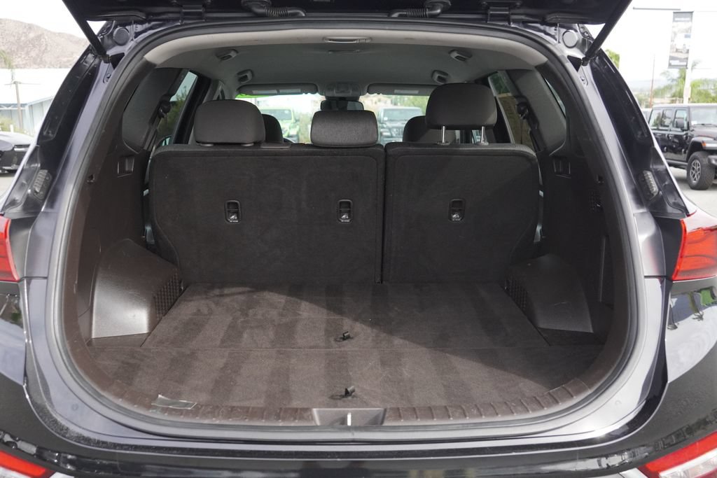 Used 2020 Hyundai Santa Fe SE FWD image 38