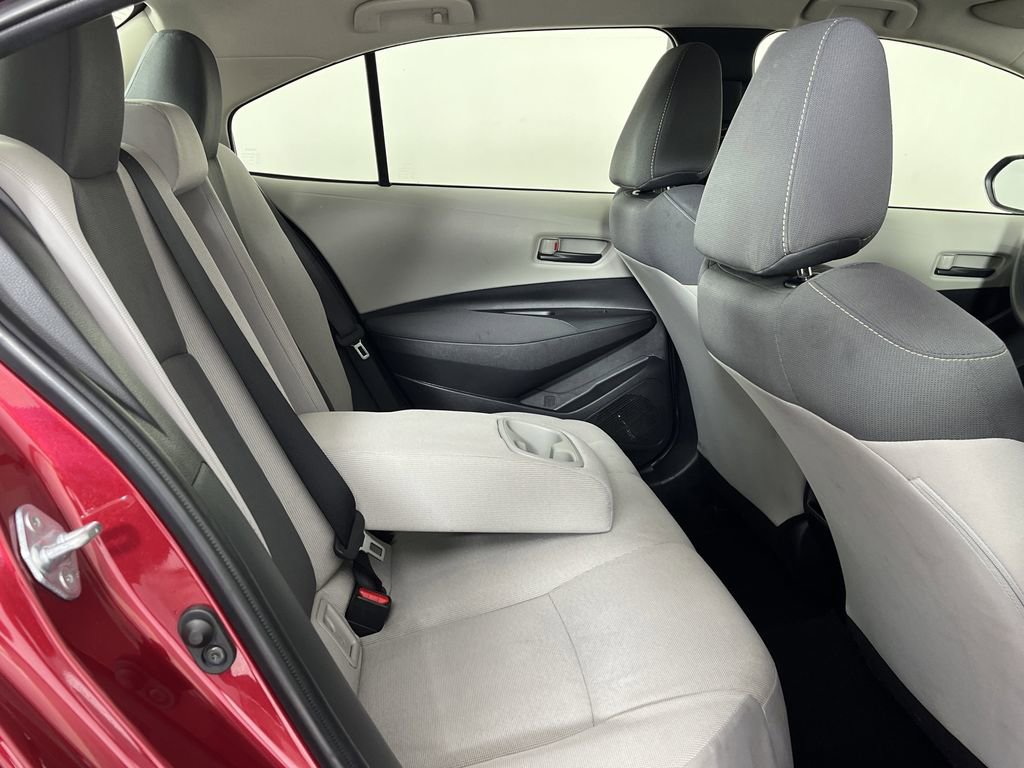 Used 2022 Toyota Corolla LE image 15