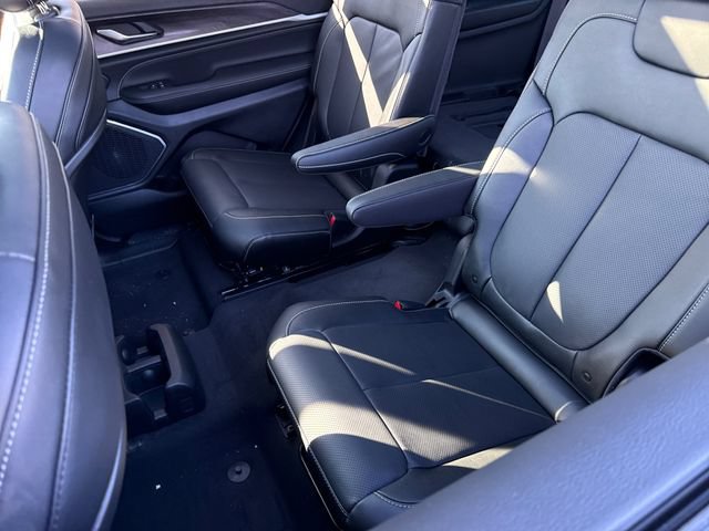 New 2026 Jeep Grand Cherokee L Limited AWD/4WD image 28