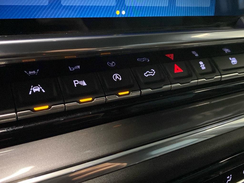 Used 2023 Chevrolet Silverado 1500 High Country w/ High Country Premium Package image 31