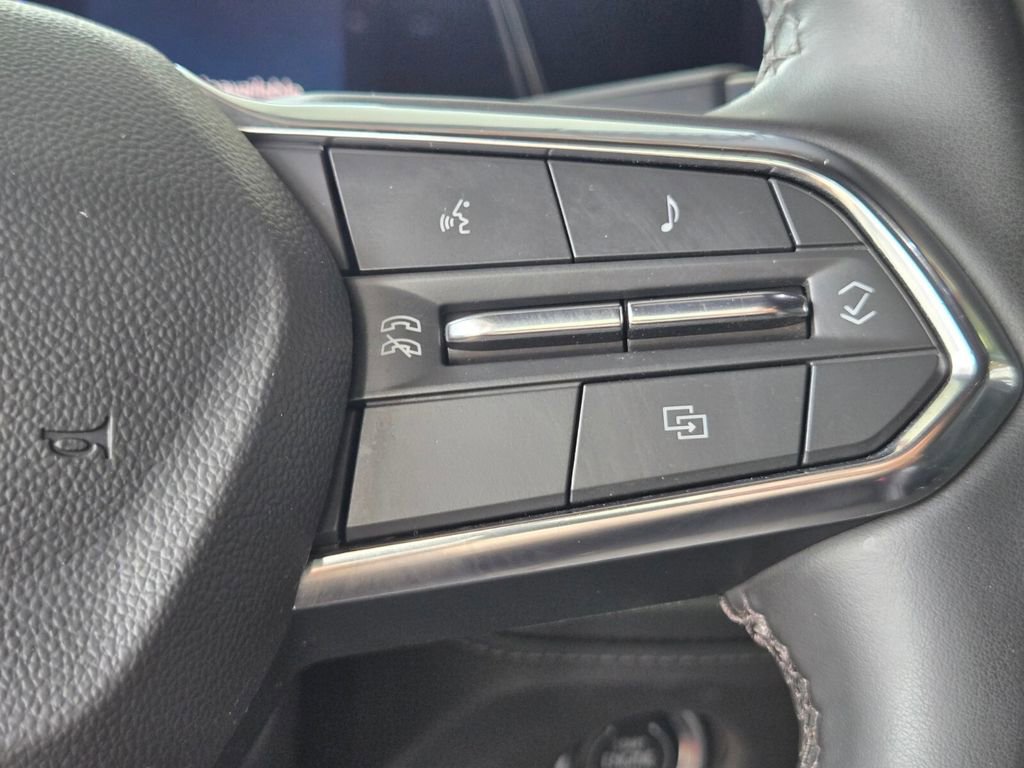 Used 2025 Chevrolet Suburban Z71 AWD/4WD image 26