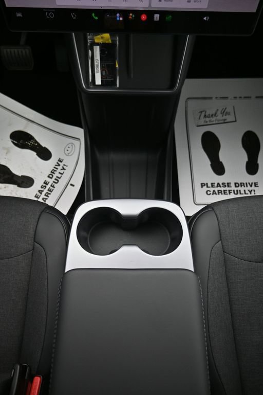 Used 2026 Tesla Model Y AWD image 16