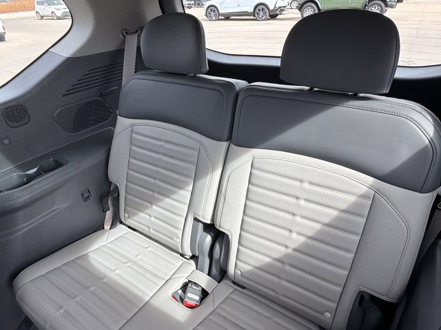 Certified 2024 Kia EV9 Land AWD/4WD image 34