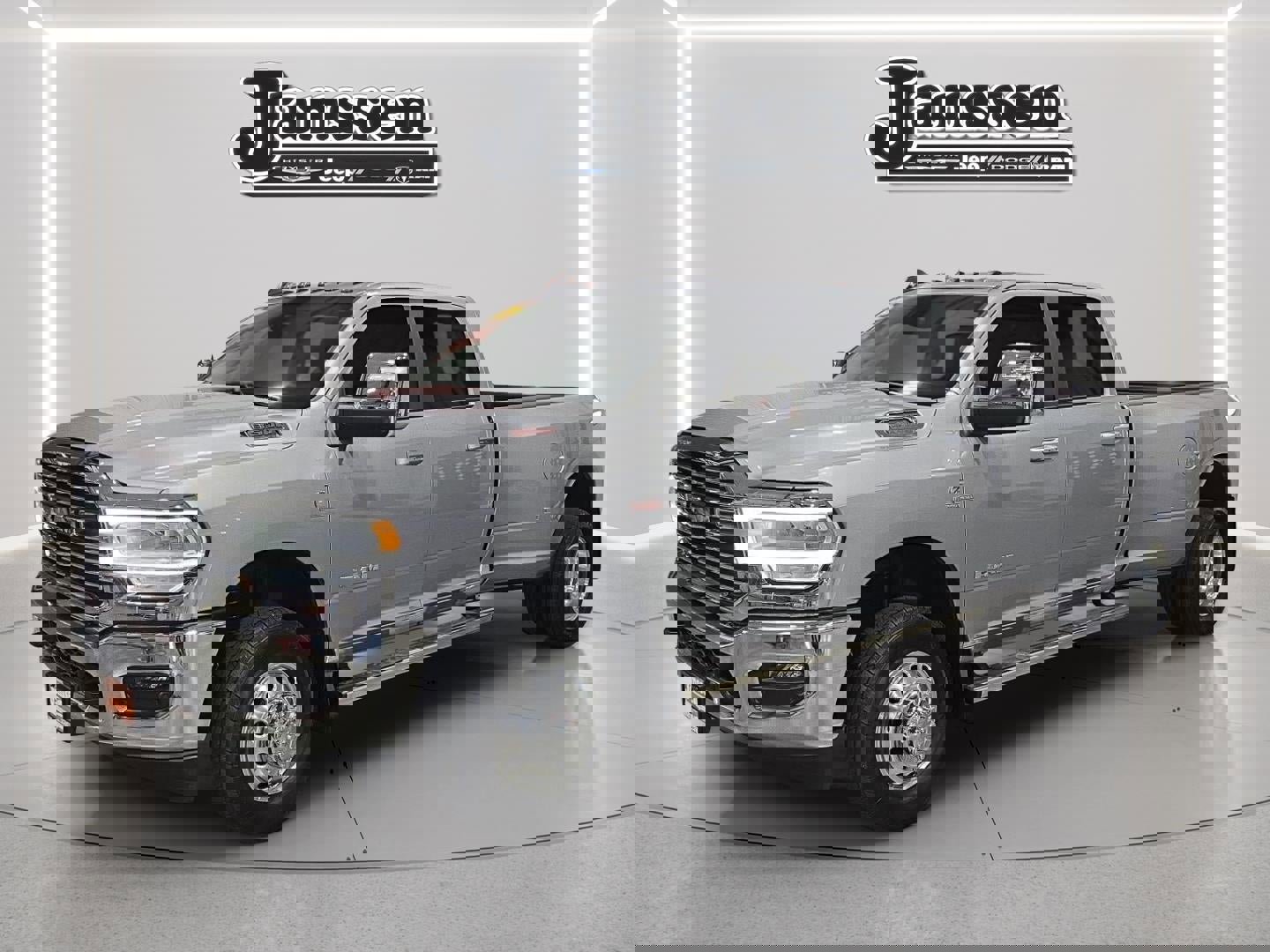 Used 2024 RAM 3500 Laramie image 1