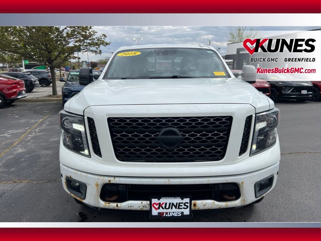 Used 2018 Nissan Titan XD AWD/4WD image 11