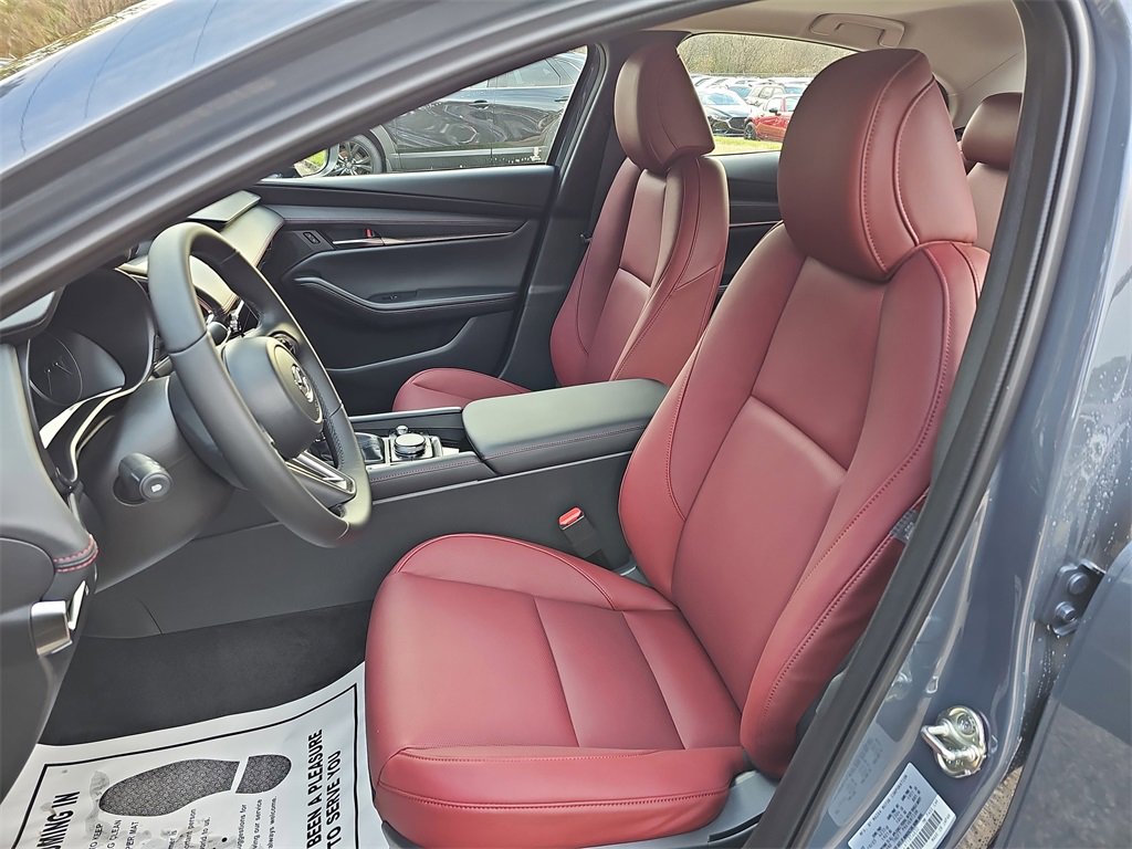 New 2026 MAZDA MAZDA3 Carbon image 14