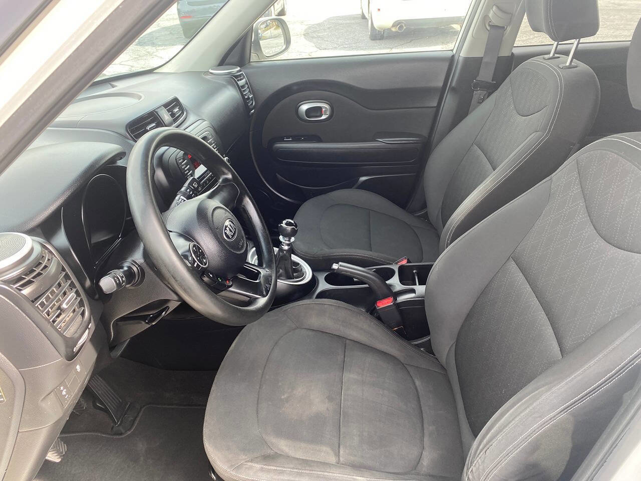 Used 2014 Kia Soul FWD image 11