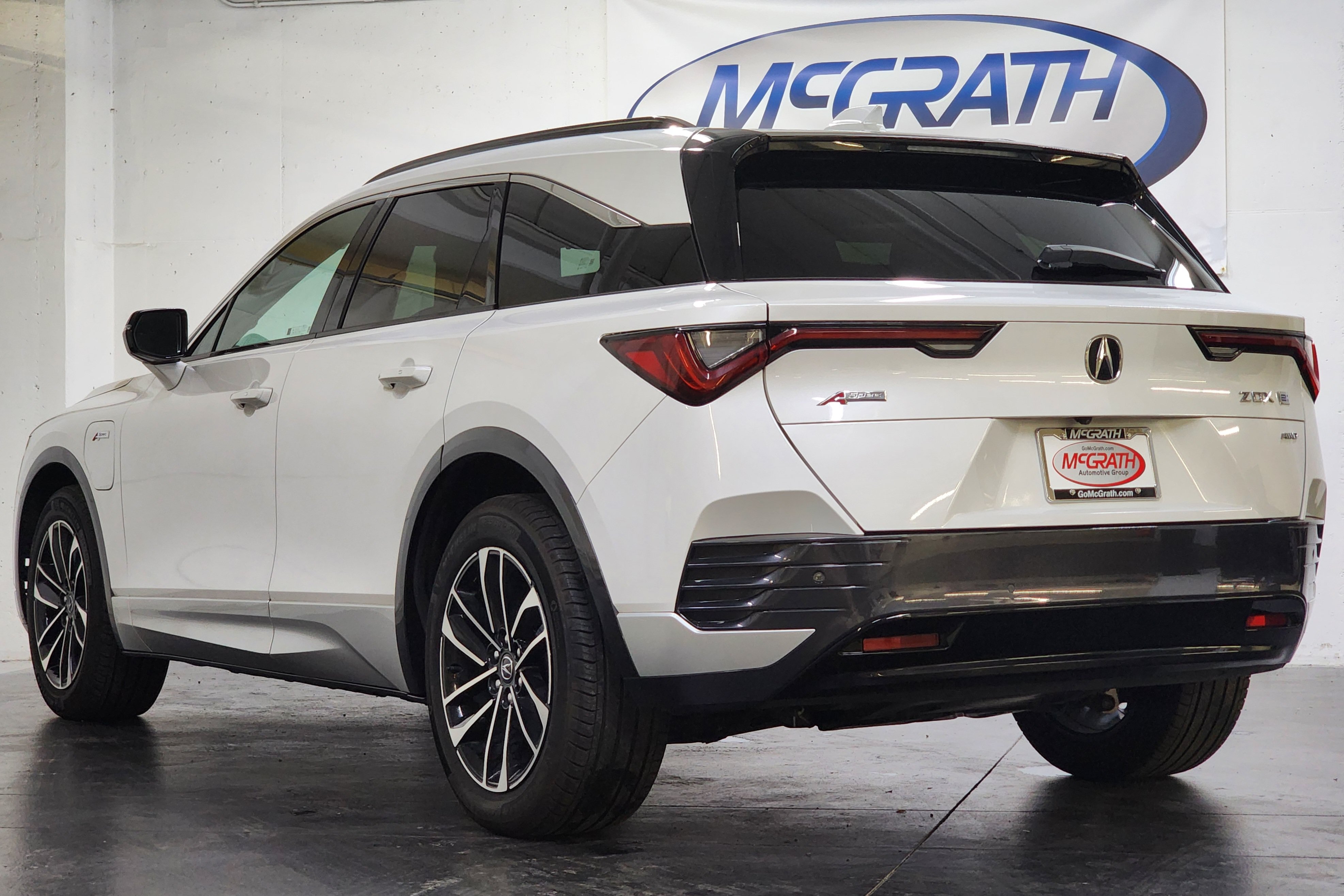 Used 2024 Acura ZDX A-Spec AWD/4WD image 10