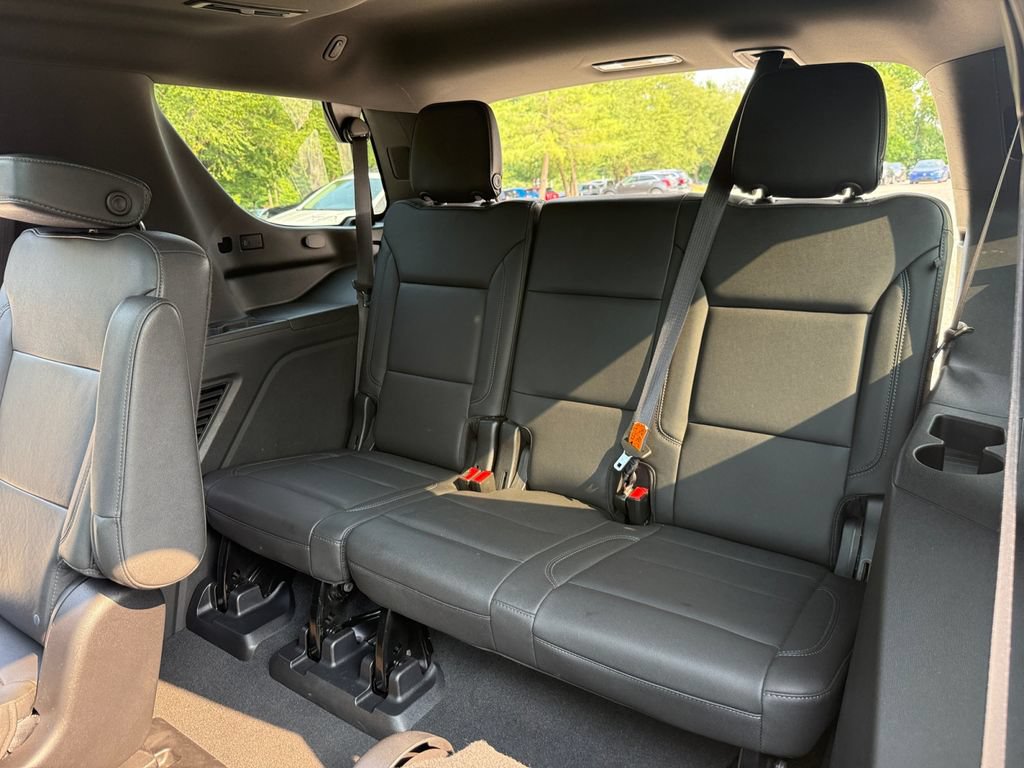 Used 2022 Chevrolet Tahoe LT w/ Luxury Package AWD/4WD image 26