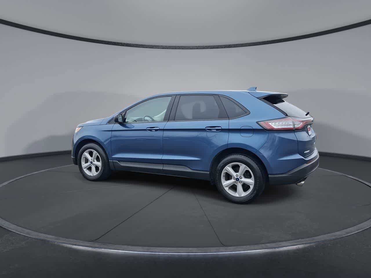 Used 2018 Ford Edge SE image 6
