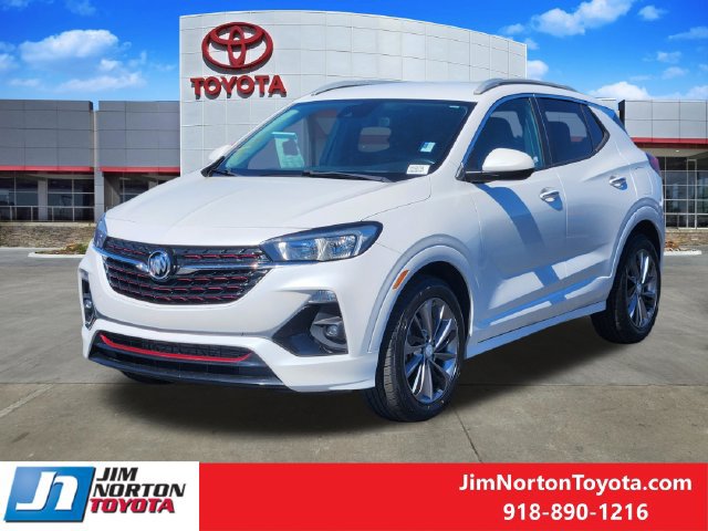 Used 2021 Buick Encore GX Select w/ Sport Touring Package FWD image 3