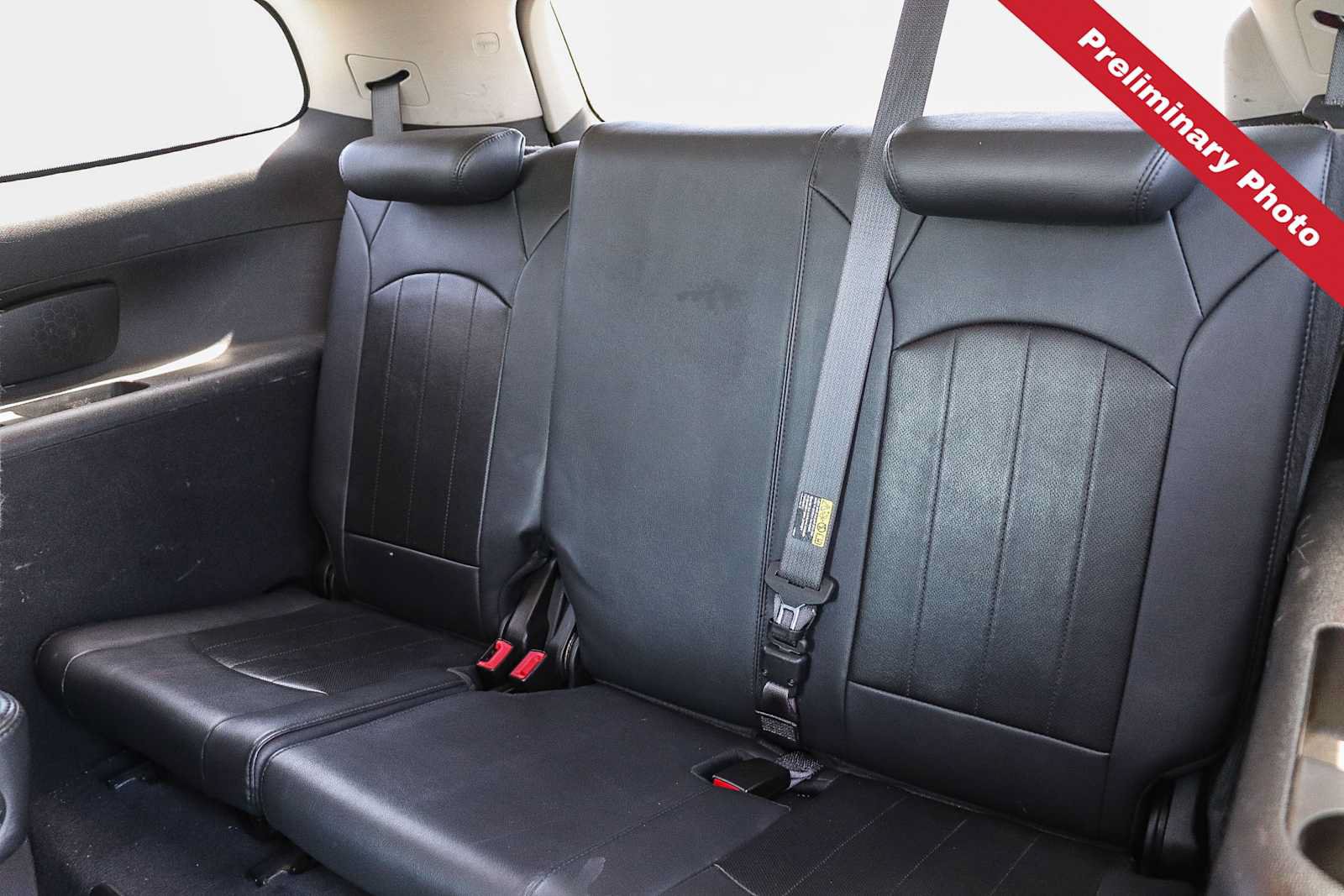 Used 2012 Buick Enclave Leather FWD image 13