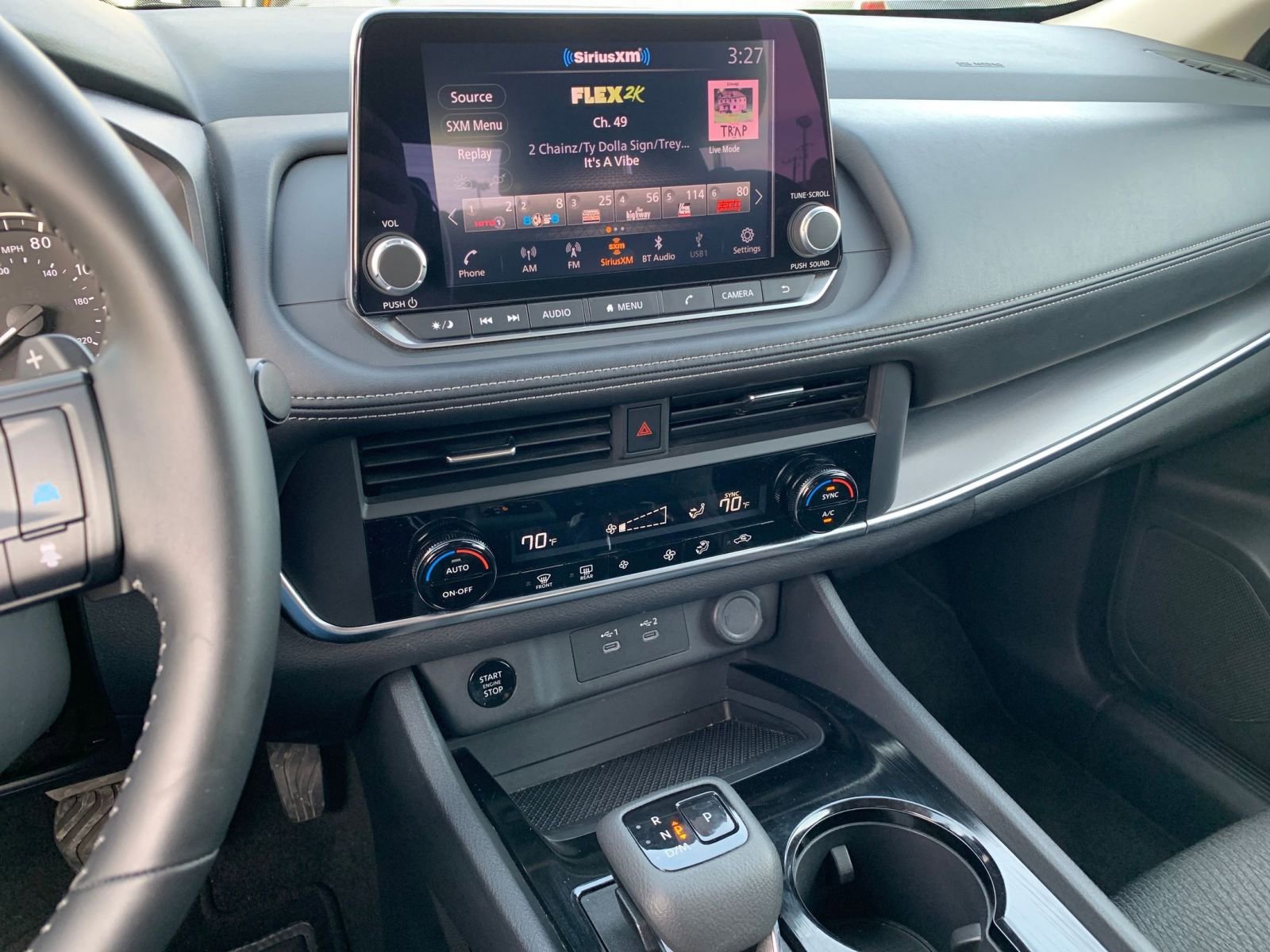 Used 2025 Nissan Rogue SV image 17