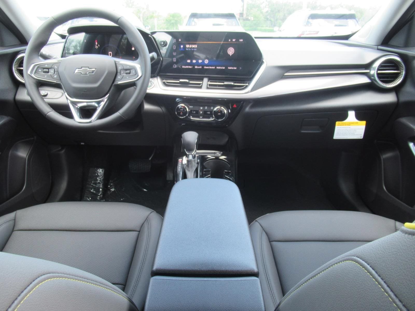 New 2026 Chevrolet Trax ACTIV w/ Driver Confidence Package FWD image 12