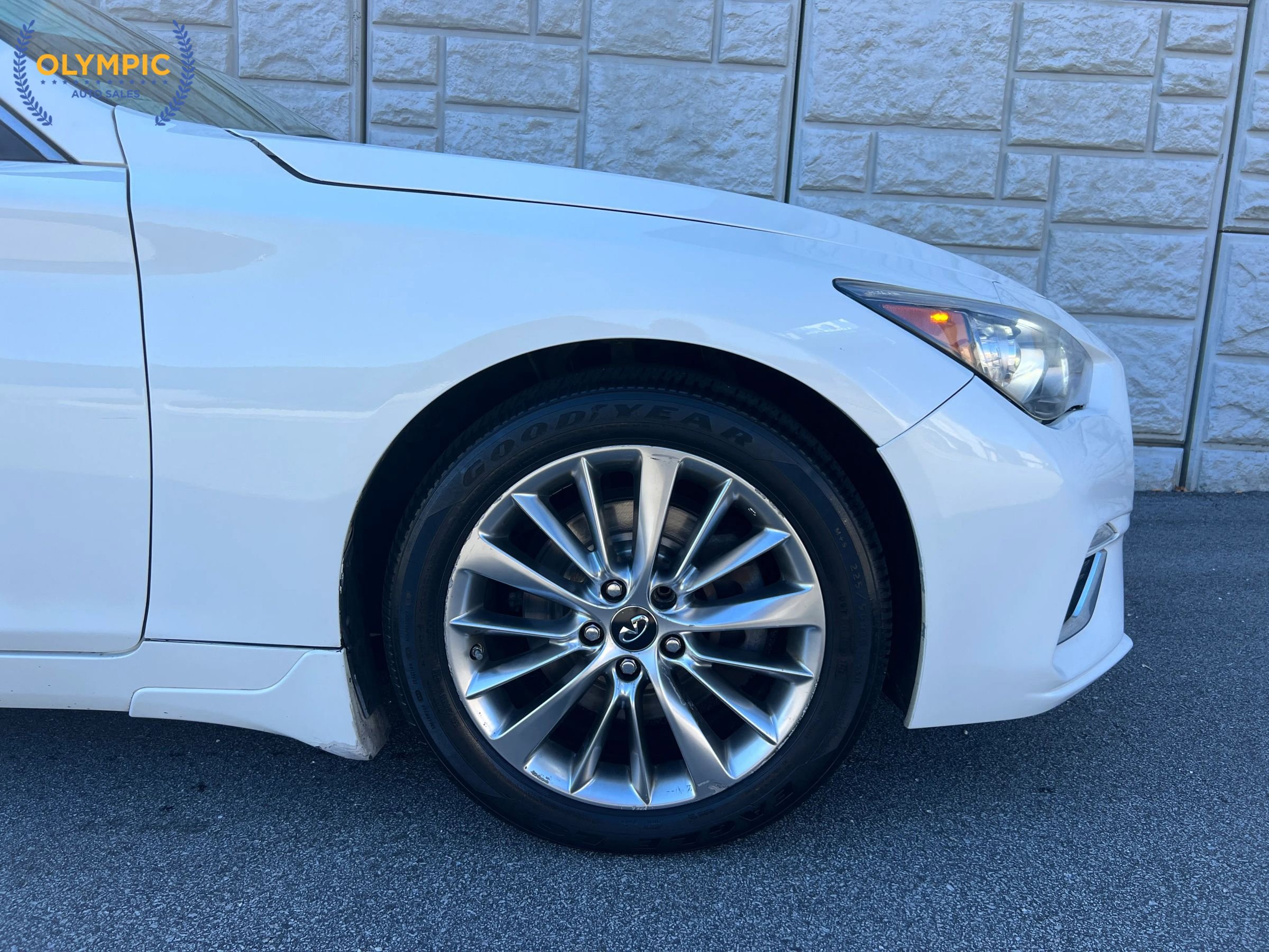 Used 2019 INFINITI Q50 Luxe image 12