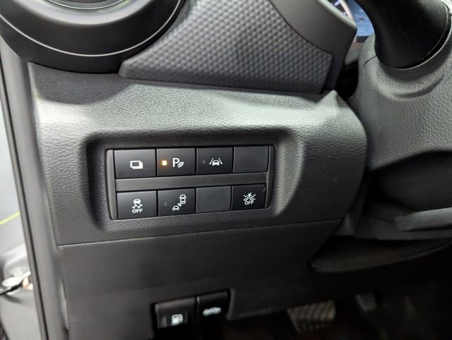 Used 2025 Nissan Kicks Play S image 19