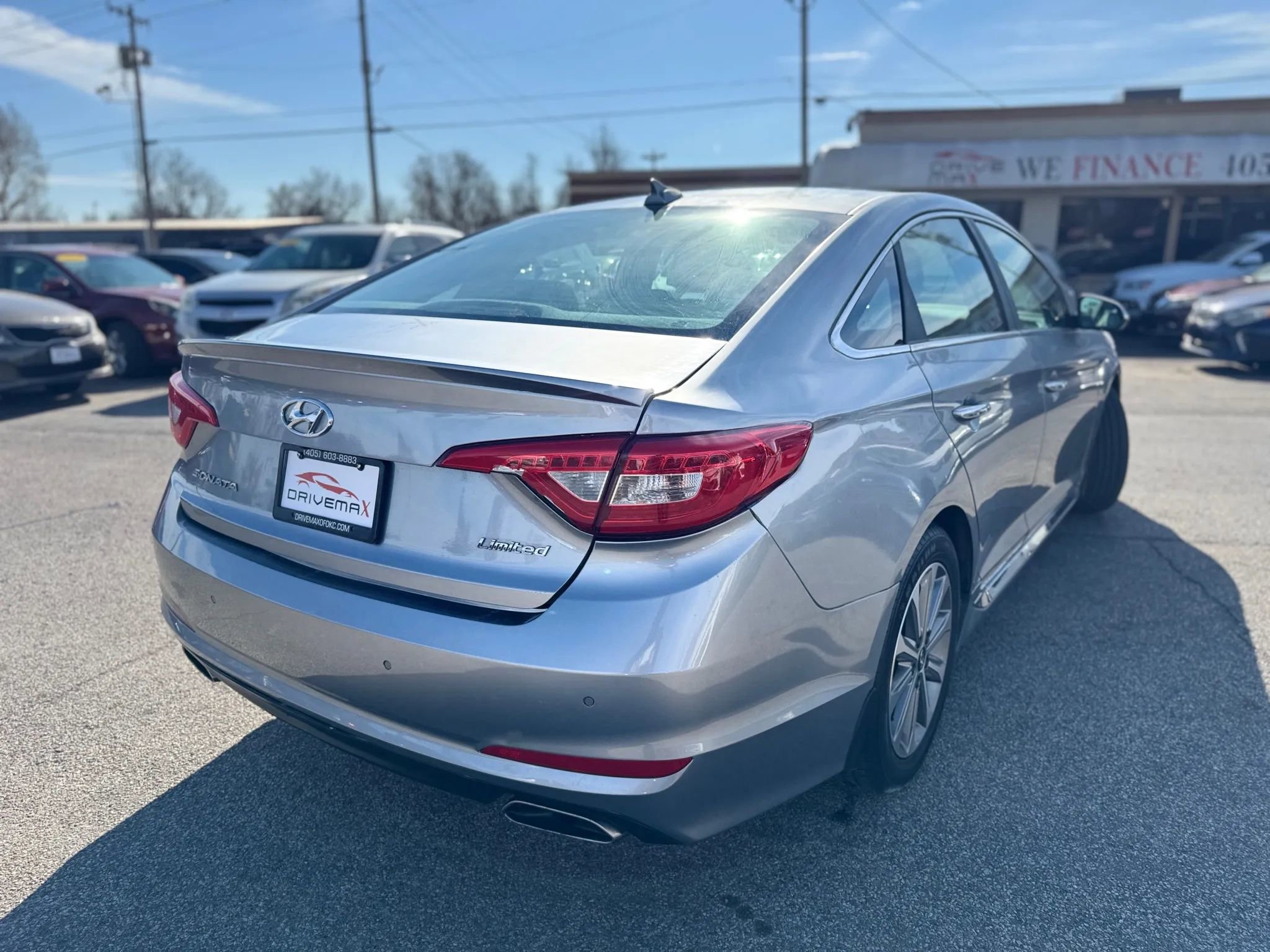 Used 2017 Hyundai Sonata Limited w/ Ultimate Package 04 image 4