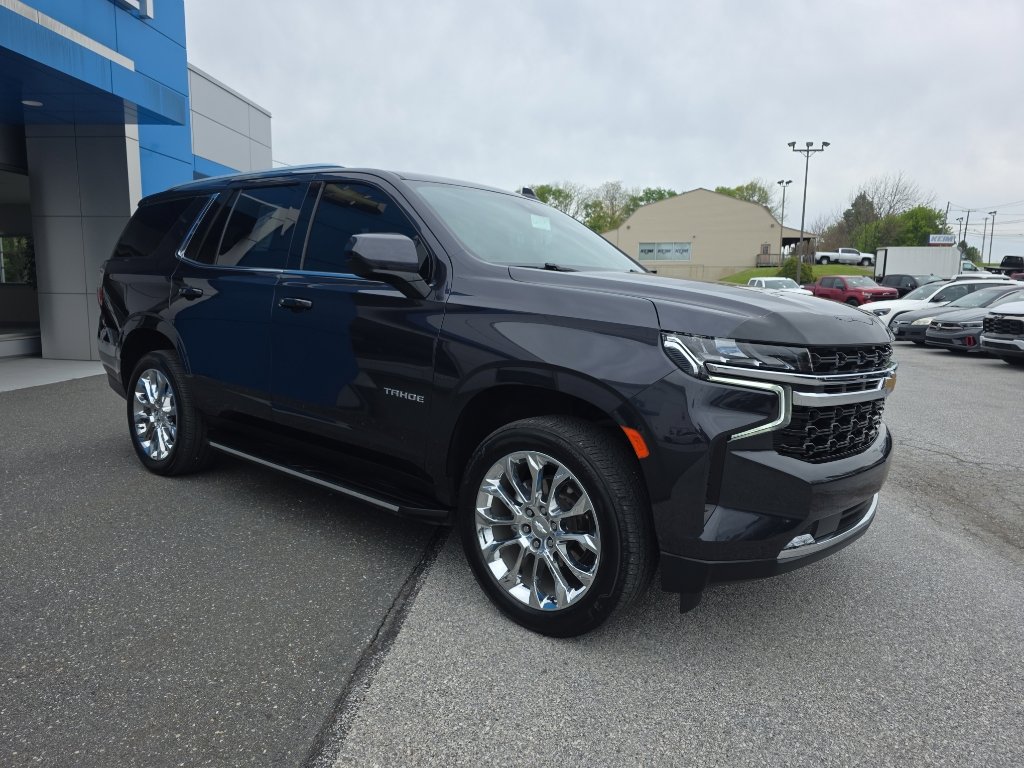Used 2023 Chevrolet Tahoe LS AWD/4WD image 3