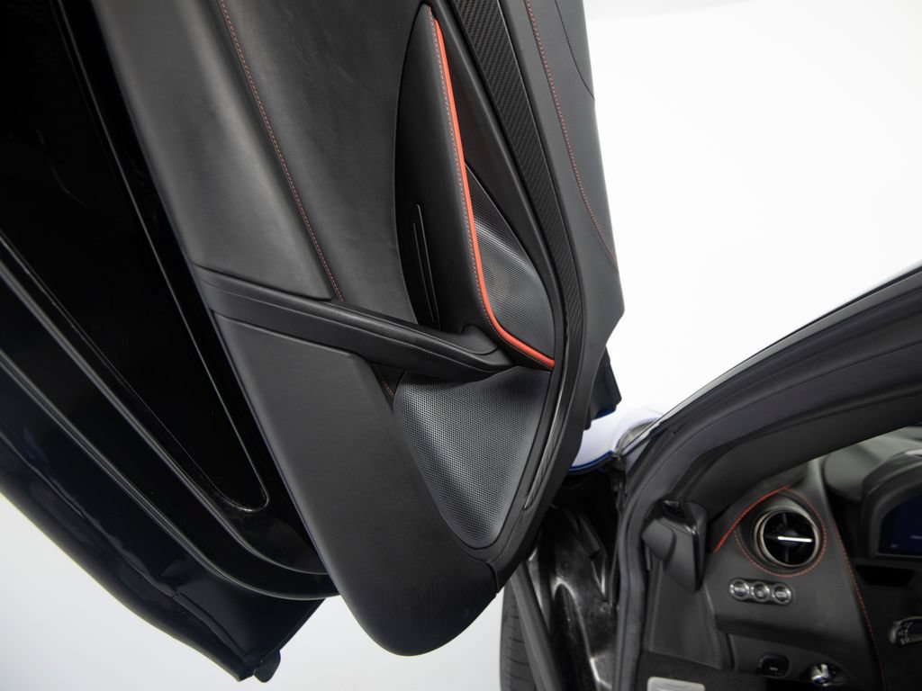 Used 2020 McLaren 720S Performance RWD image 10